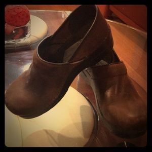 Dansko nursing clogs